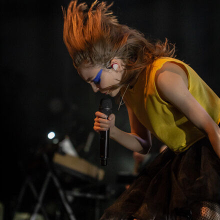 Chvrches