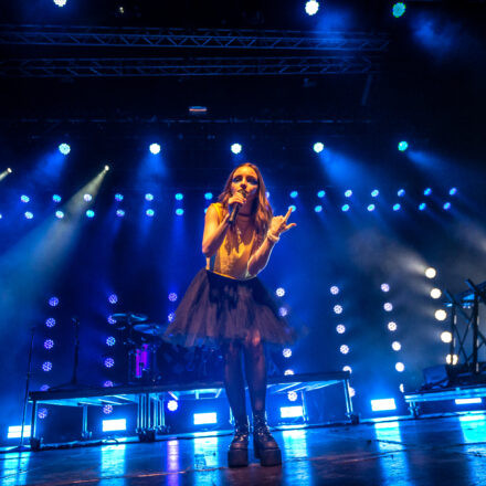 Chvrches @ Gasometer