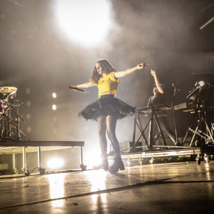 Chvrches @ Gasometer