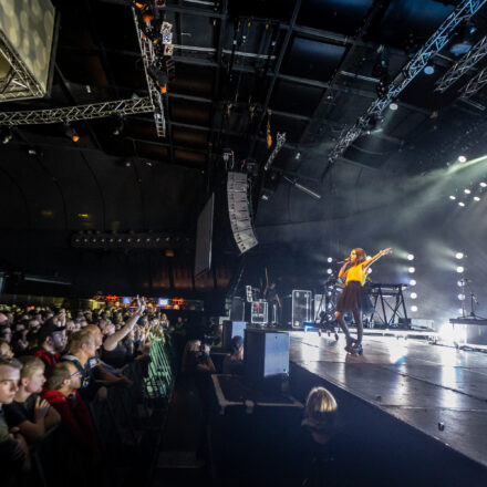 Chvrches @ Gasometer