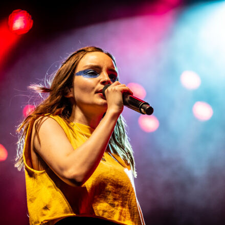 Chvrches