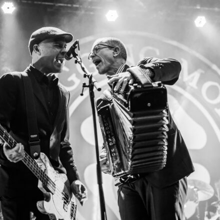 Flogging Molly @ Gasometer