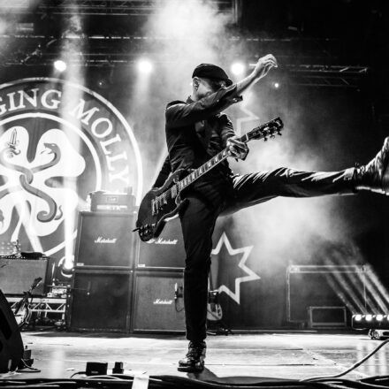 Flogging Molly @ Gasometer