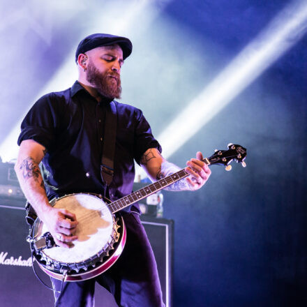 Flogging Molly @ Gasometer