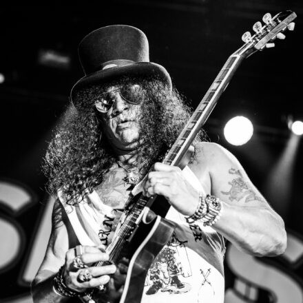 Slash feat. Myles Kennedy & The Conspirators @ Gasometer