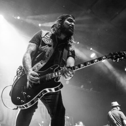 Slash feat. Myles Kennedy & The Conspirators @ Gasometer