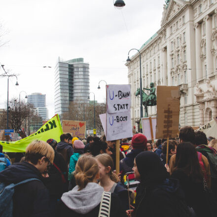 Klimastreik - Fridays for Future @ Heldenplatz Wien