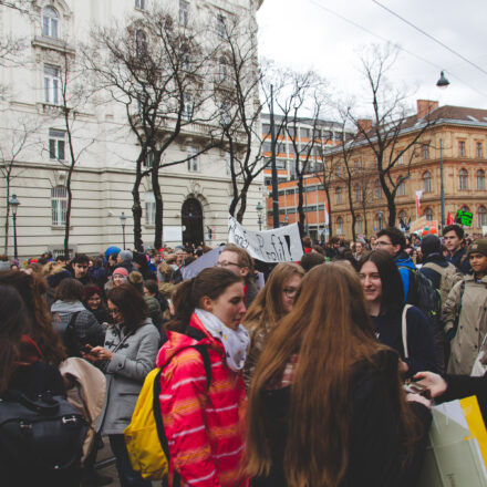 Klimastreik - Fridays for Future @ Heldenplatz Wien