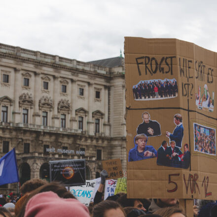 Klimastreik - Fridays for Future @ Heldenplatz Wien