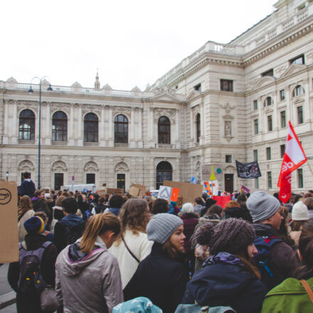 Klimastreik - Fridays for Future @ Heldenplatz Wien