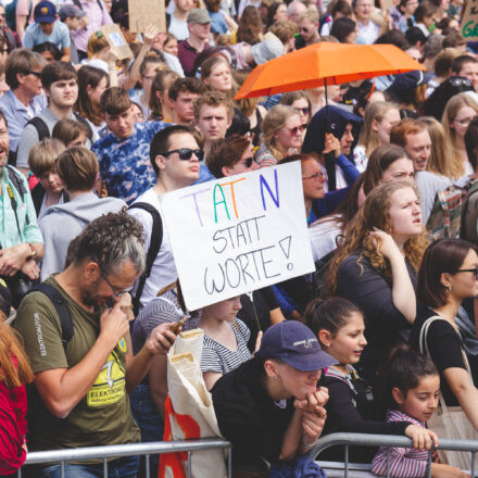 Streik mit Greta Thunberg @ Heldenplatz Wien