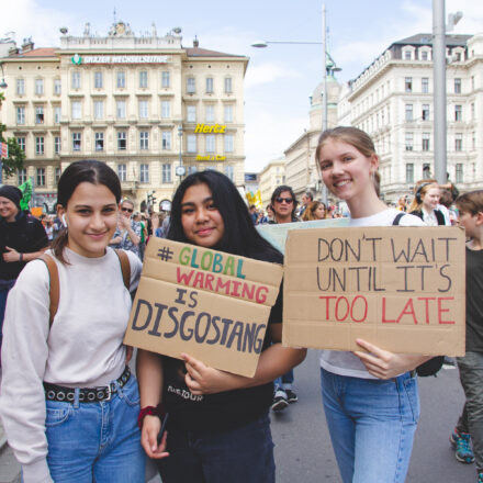 Streik mit Greta Thunberg @ Heldenplatz Wien