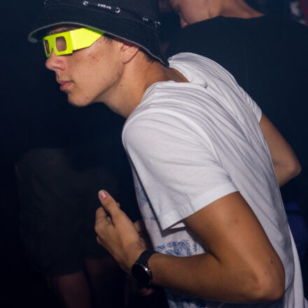 Beat It @ Flex