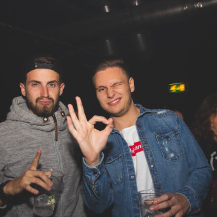 Switch! is 12 feat. Simula, Tsuki, Saxxon, Kryptek, Funsta @ Flex