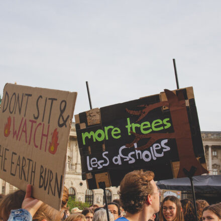 Klimavolksbegehren goes Earth Strike @ Praterstern