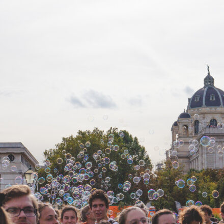 Klimavolksbegehren goes Earth Strike @ Praterstern