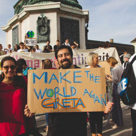 Klimavolksbegehren goes Earth Strike @ Praterstern