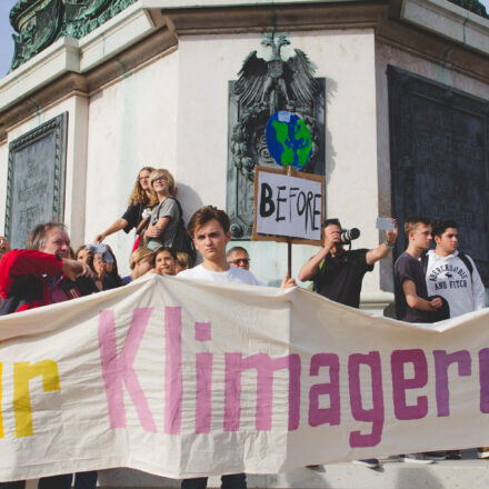 Klimavolksbegehren goes Earth Strike @ Praterstern