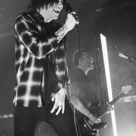 Sleeping with Sirens