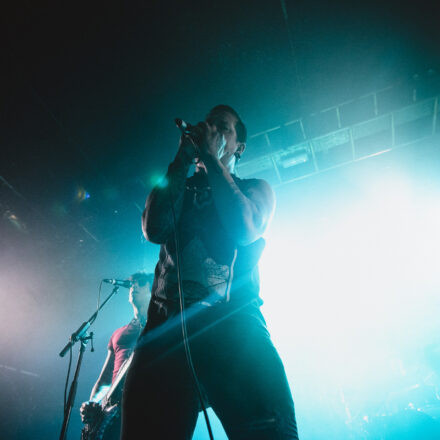 Escape The Fate, Slaves, The World Over @ Szene Wien