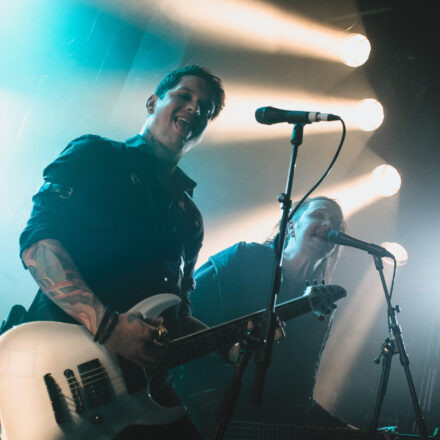 Escape The Fate, Slaves, The World Over @ Szene Wien