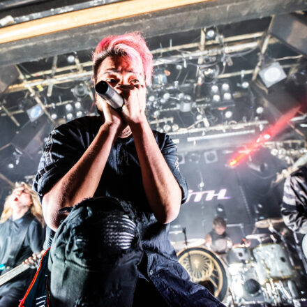 Crossfaith