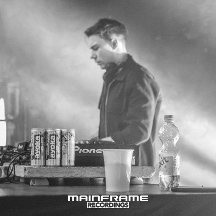 Mainframe Recordings Live 