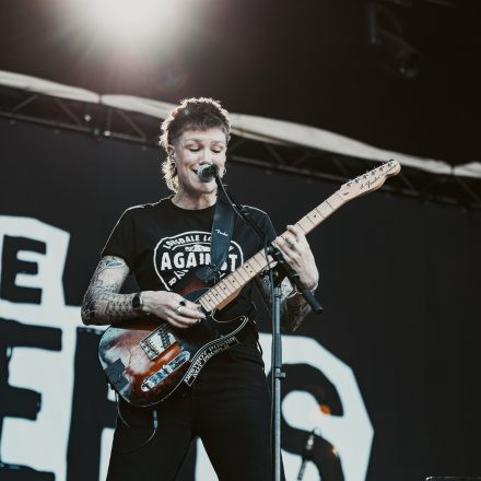 NOFX