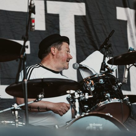 NOFX