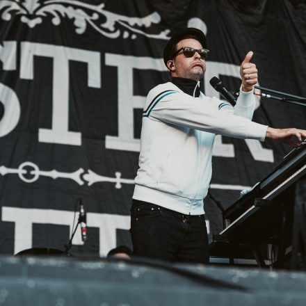 NOFX