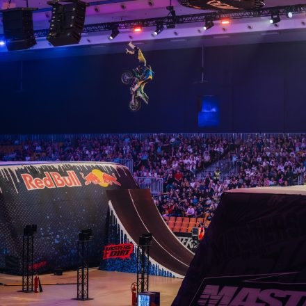 Masters of Dirt