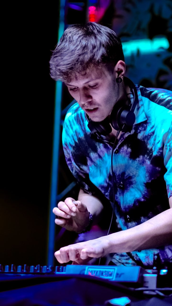 This is Linz – Daylight Rave Crew Clash