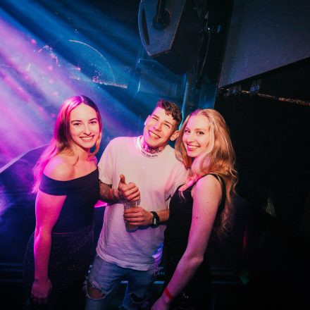 Bar Babes & Bouncers 54