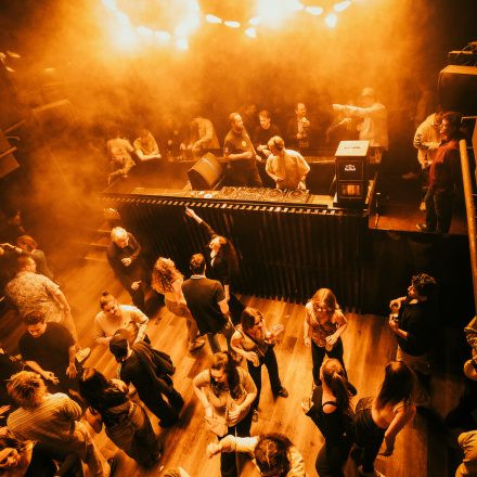 Bar Babes & Bouncers 54