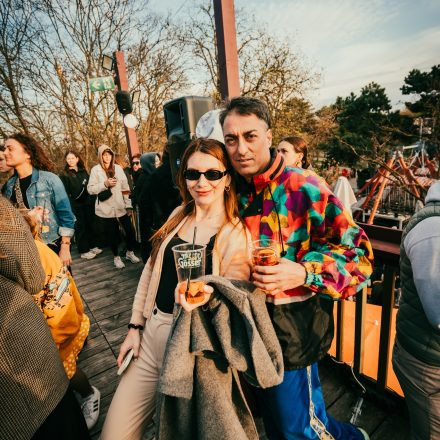 DU TANZT MICH MAL Open Air Rave