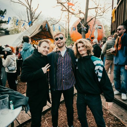 DU TANZT MICH MAL Open Air Rave