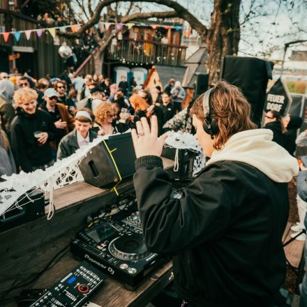 DU TANZT MICH MAL Open Air Rave