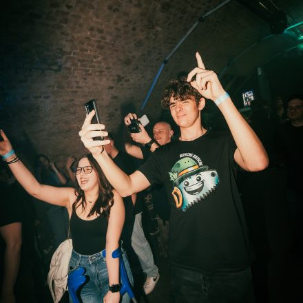 StockeRAW feat. CYBER GUNZ x LUMEX