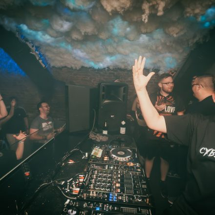 StockeRAW feat. CYBER GUNZ x LUMEX