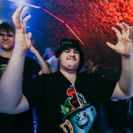 StockeRAW feat. NEUE DEUTSCHE SÄGE