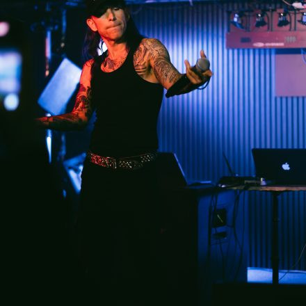 Brokencyde