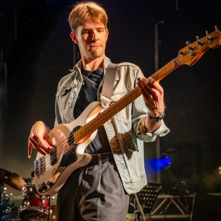 Funkwatschn - Butter Bread, Kaisermühlen Electric Band & Majestätsbedarf