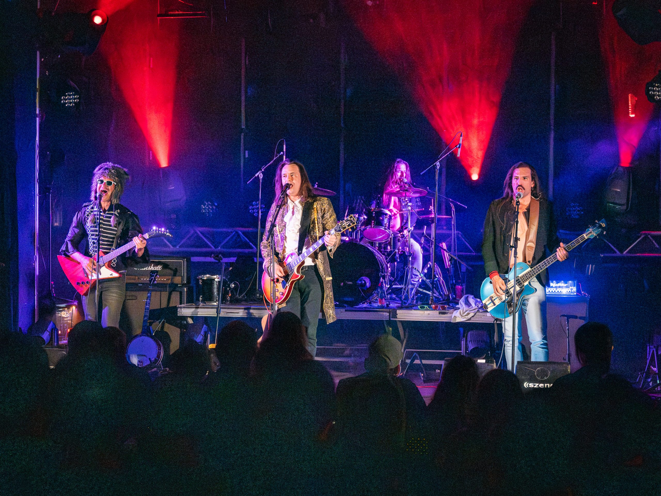 Mundart Vol. 10 - Metternich, Crowdfleckerl, Chris Zitta & Band und D-Band