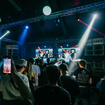 NOISEFLOW pres. Deutscher Krach Österreich Edition