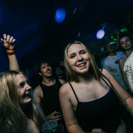 NOISEFLOW pres. Deutscher Krach Österreich Edition