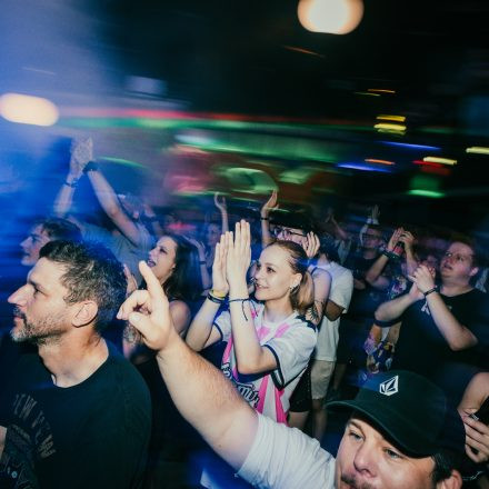 NOISEFLOW pres. Deutscher Krach Österreich Edition