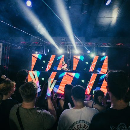 NOISEFLOW pres. Deutscher Krach Österreich Edition