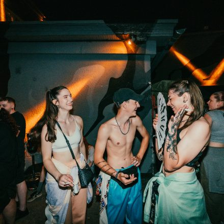 NOISEFLOW pres. Deutscher Krach Österreich Edition