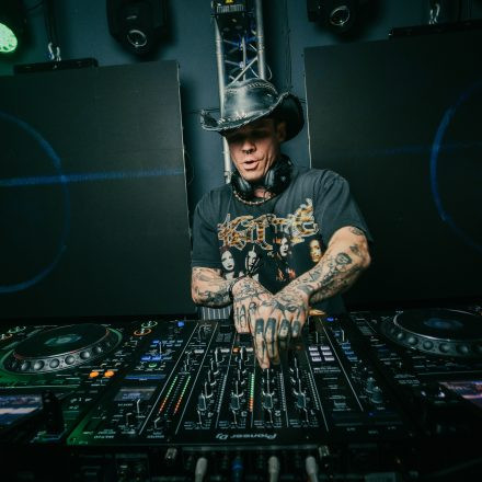 NOISEFLOW pres. Deutscher Krach Österreich Edition