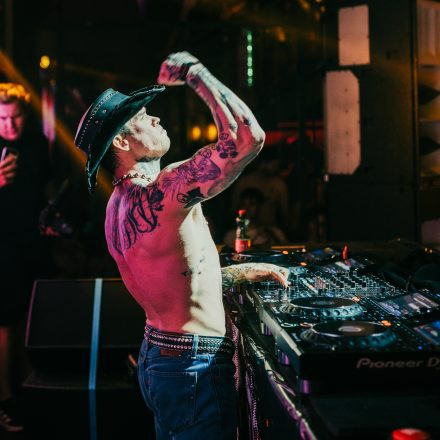 NOISEFLOW pres. Deutscher Krach Österreich Edition